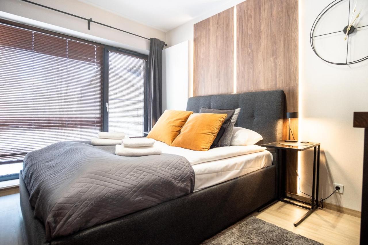 Iron Apartments Cracovie Extérieur photo